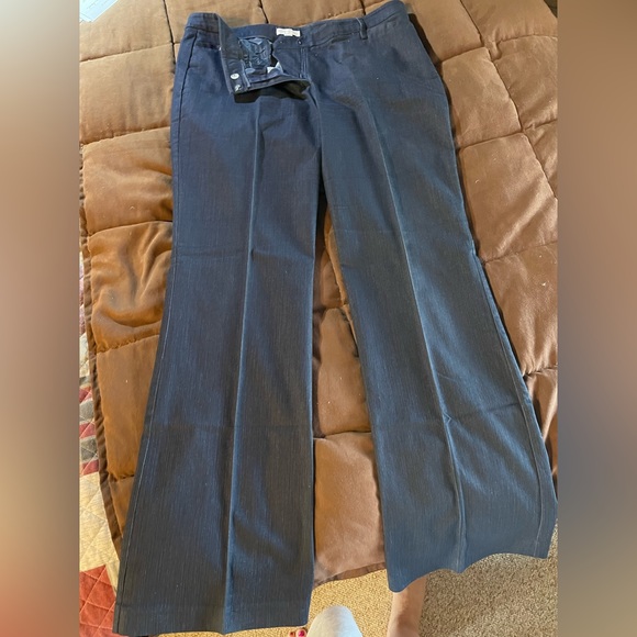 New York & Co Stretch dress pants. 14T - Picture 2 of 6